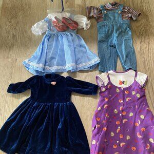 American girl doll clothes (LOT)